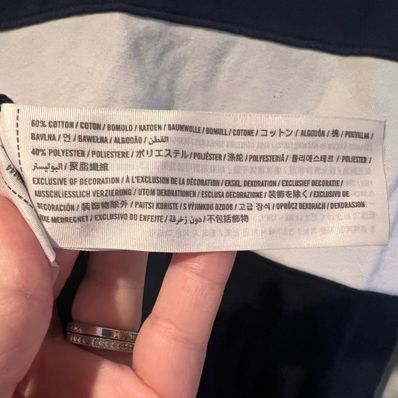 Abercrombie & Fitch size small pullover sweater with zipper neckline. - Picture 6 of 8